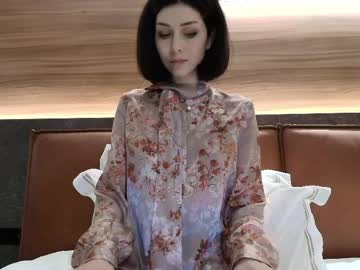 🔥 Hot milla_bella on Chaturbate Live Now!