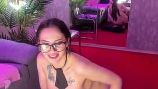 🔥 Sexy badinfluencexo on Camsoda Live Now!