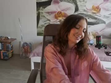 🔥 Sexy Jenny on Chaturbate Live Now!