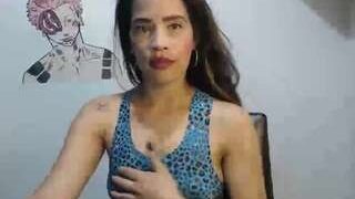 Hot angietorreon on Camsoda Live Now!