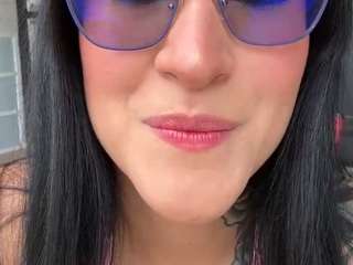 Hot madymonroe on Camsoda Live Now!