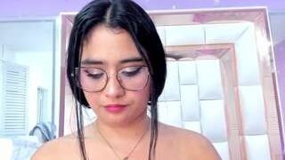 Hot scarlette15 on Camsoda Live Now!