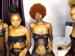 Sexy blackfantastick on Camsoda Live Now!