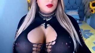 Sexy camilabigcock69xxx on Camsoda Live Now!