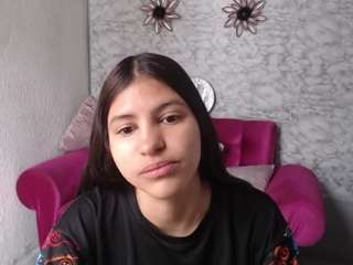 Sexy evagirl69 on Camsoda Live Now!