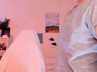 Sexy mollyhugs on Camsoda Live Now!