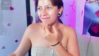 Sexy raven-rouge on Camsoda Live Now!