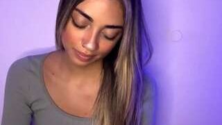 Spicy cindieklitz on Camsoda Live Now!