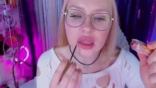Spicy elinocean on Camsoda Live Now!