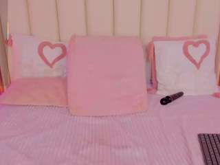 Spicy irina-foxx1 on Camsoda Live Now!