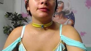 Spicy maylin-horny19 on Camsoda Live Now!