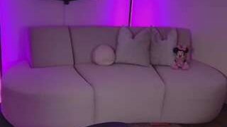 Spicy mia-dollz on Camsoda Live Now!