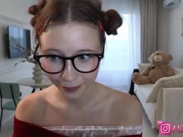 🔥 Sexy DELORA on Chaturbate Live Now!