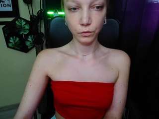 🔥 Sexy emillyplay on Camsoda Live Now!