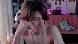 🔥 Sexy xiceboy on Camsoda Live Now!