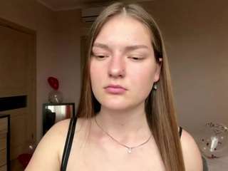 🔥 Spicy charlottbogus on Camsoda Live Now!
