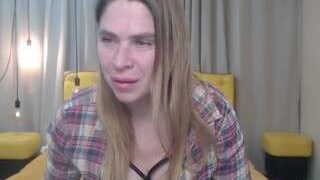 🔥 Spicy tessadaybreak on Camsoda Live Now!