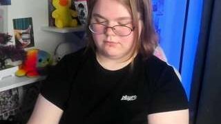 Hot maneela-kennedy on Camsoda Live Now!