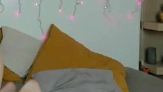 Sexy ininitykitty on Camsoda Live Now!