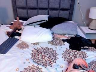 Sexy susannross on Camsoda Live Now!