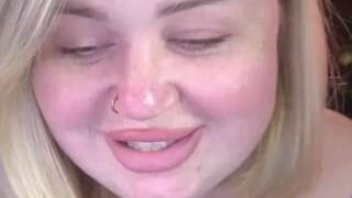 Spicy zarareign on Camsoda Live Now!